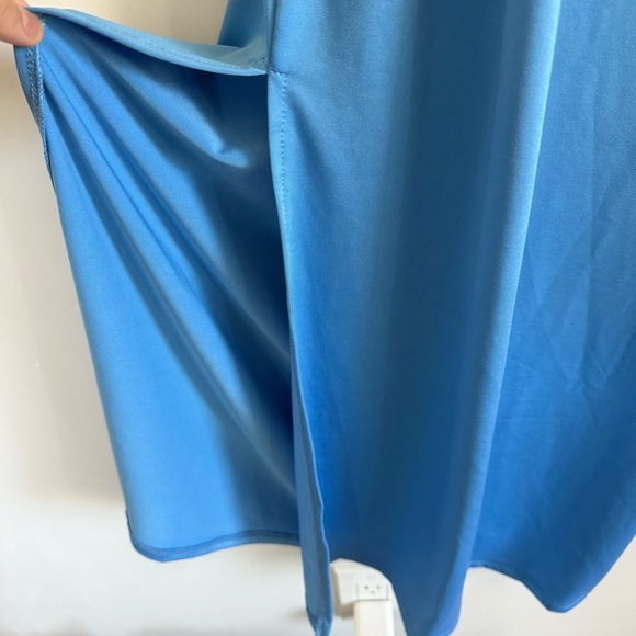 NWT Silence & Noise Yasmine Blue Asymmetrical Maxi Dress Size: M - Picture 4 of 6